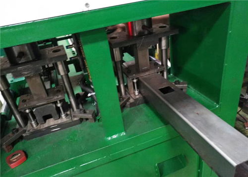 鋼沖孔機(jī),液壓沖孔機(jī),自動(dòng)沖孔機(jī),縮管機(jī),方管切斷機(jī) 佛山市禪城區(qū)炬成五金加工廠