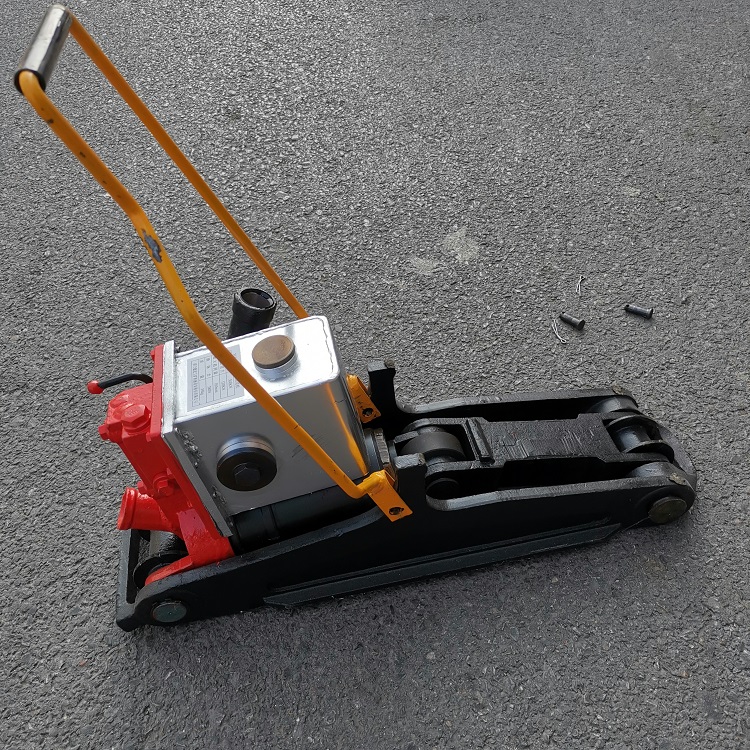 軌道交通設(shè)備器材-yqbj300型液壓起撥道機 液壓撥道器可定制 起撥道機