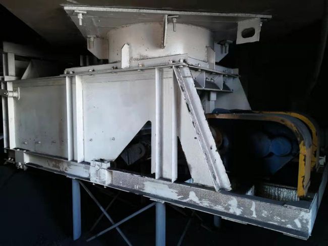 往復(fù)式給料機在選煤選礦成套設(shè)備中的關(guān)鍵作用